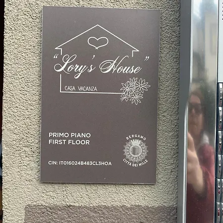 Lory's House Apartament Bergamo