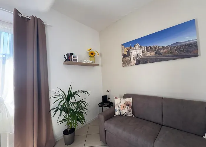 Апартаменты Lory's House Бергамо